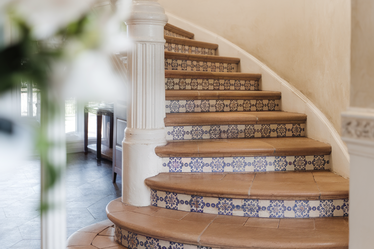Rénovation Escalier Carrelage : Avant / Après Inspirants Techniques de rénovation d’un escalier carrelé
